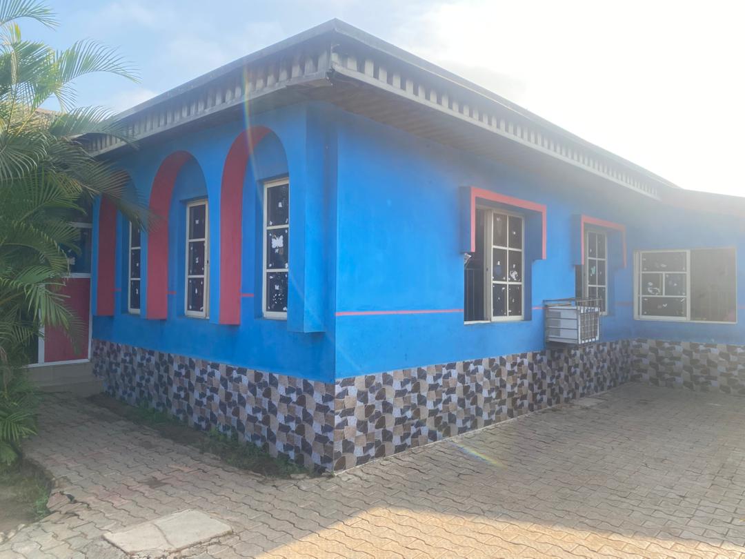 School Laboratory